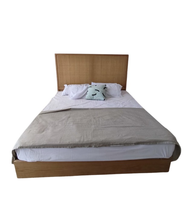 WhatsApp Image 2025-08-18 at 2.25.34 PM Rattan white bed - Image 1